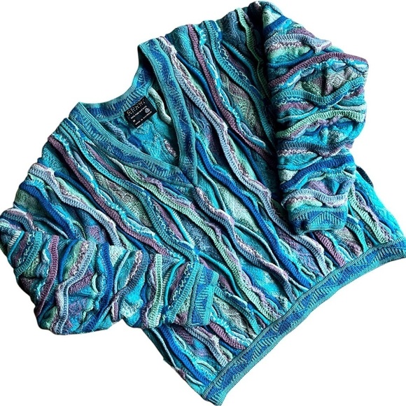 COOGI VINTAGE 90s Chunky Knit Cropped V-Neck Textured Knit Women's Wool Sweater - Picture 2 of 11